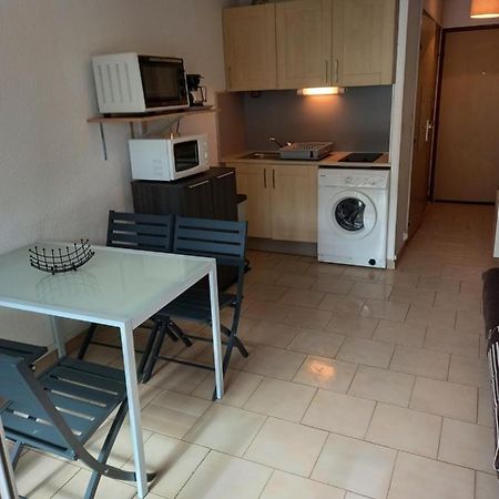 Le Pres St Martin Appt 2 pieces Appartamento Agde Esterno foto