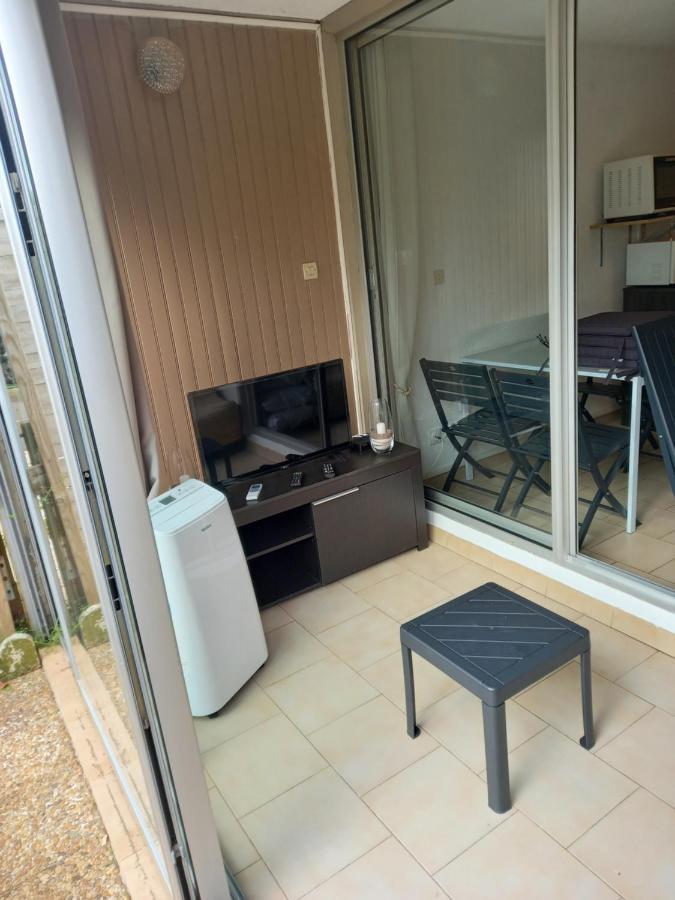 Le Pres St Martin Appt 2 pieces Appartamento Agde Esterno foto